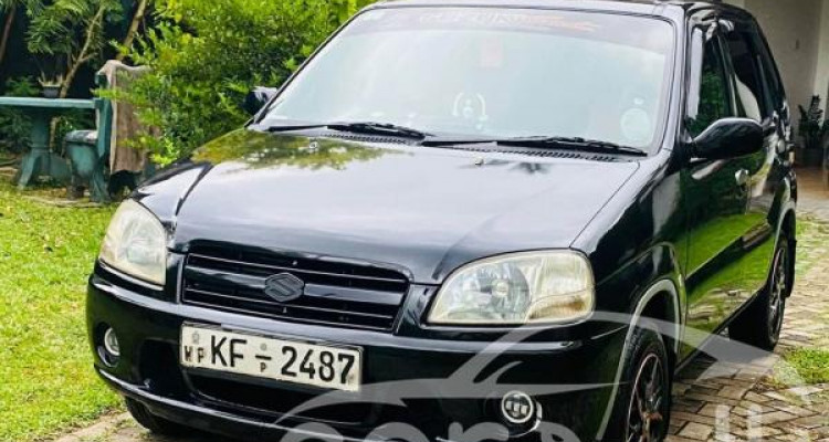 SUZUKI SWIFT 2004