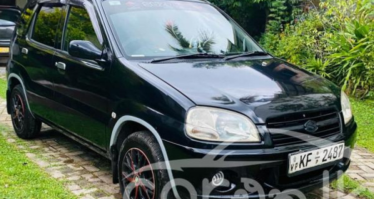 SUZUKI SWIFT 2004