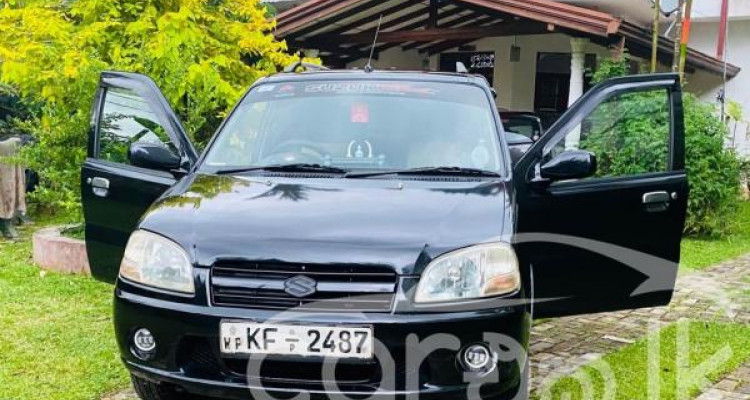 SUZUKI SWIFT 2004