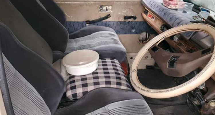MITSUBISHI L300 1983