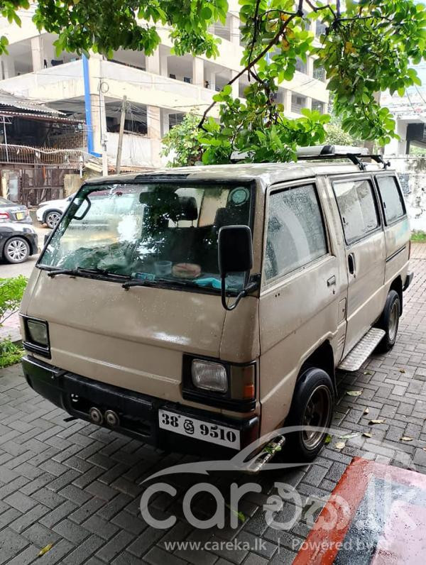 MITSUBISHI L300 1983