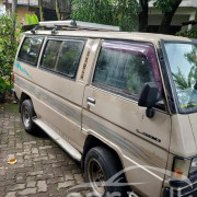 MITSUBISHI L300 1983