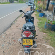 TVS SCOOTY STREAK 2013
