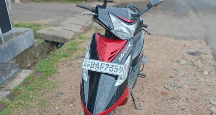 TVS SCOOTY STREAK 2013