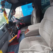 NISSAN CARAVAN 1987