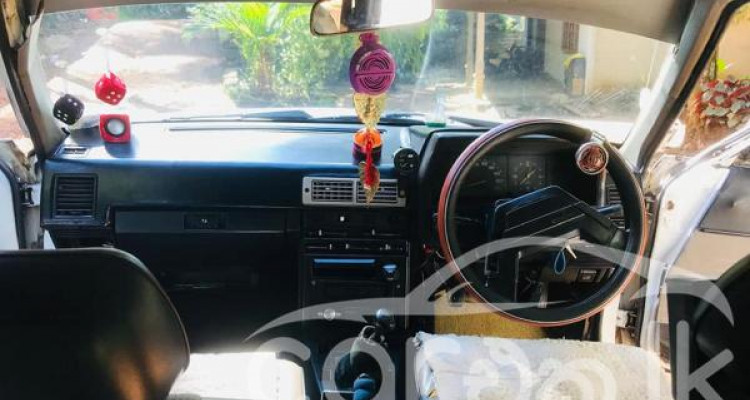 TOYOTA CORONA 1987
