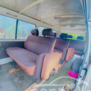 TOYOTA HIACE 1988