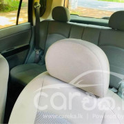 MAZDA DEMIO 2003