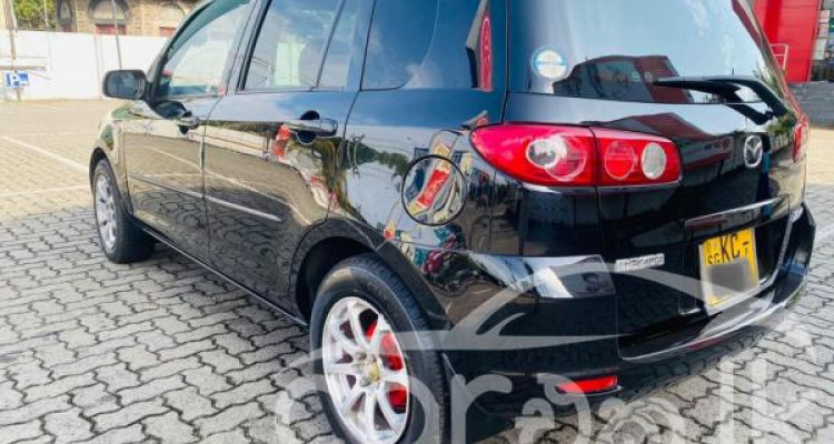 MAZDA DEMIO 2003