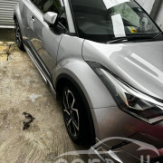 TOYOTA C-HR 2019