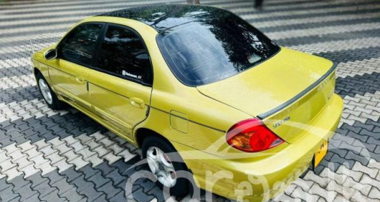 KIA SPECTRA 2004