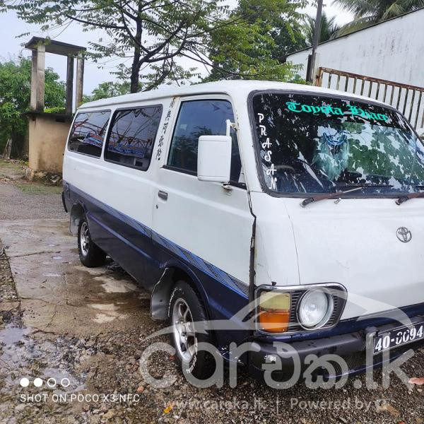 TOYOTA HIACE LH30 1979