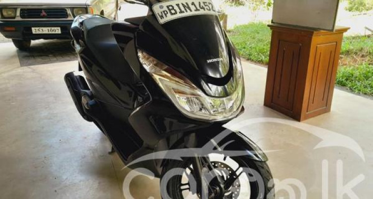 HONDA PCX 2017
