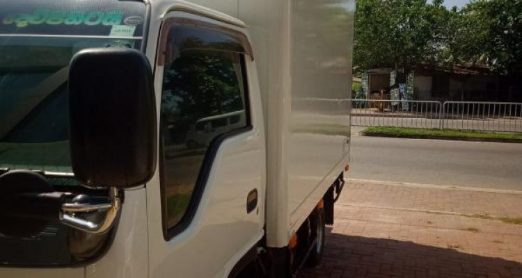 ISUZU ELF 2003