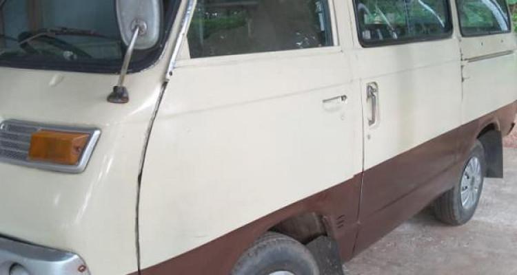 MITSUBISHI DELICA T120 1980