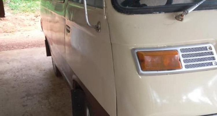 MITSUBISHI DELICA T120 1980