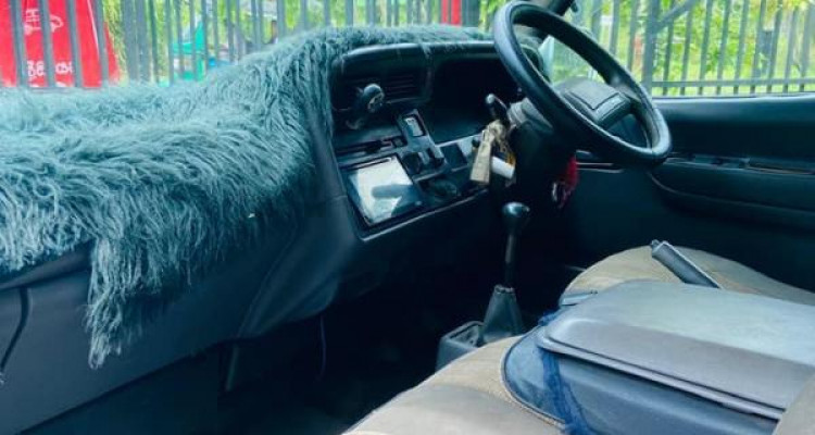 TOYOTA DOLPHIN 1994