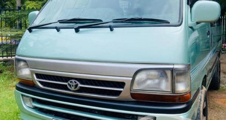TOYOTA DOLPHIN 1994