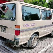 TOYOTA DOLPHIN 1989
