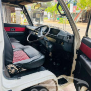 MITSUBISHI L300 1983