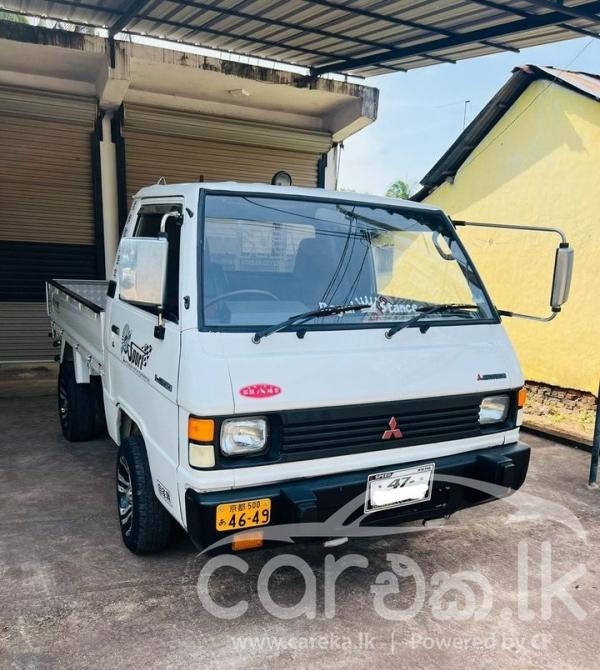MITSUBISHI L300 1983
