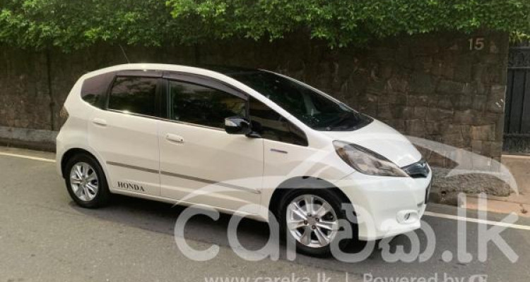 HONDA FIT GP1 2012