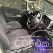 HONDA FIT GP1 2012
