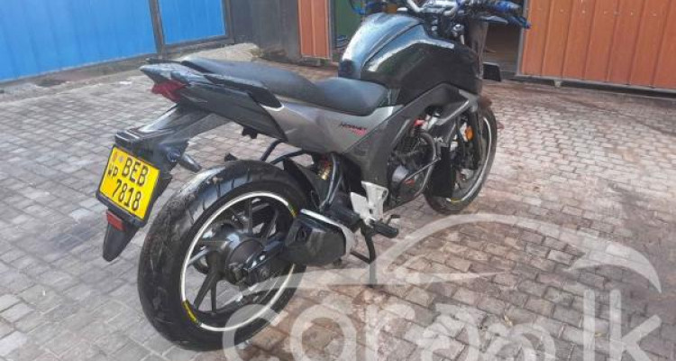 HONDA CB HORNET 2016