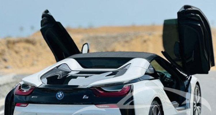 BMW i8 2019