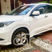 HONDA VEZEL 2014