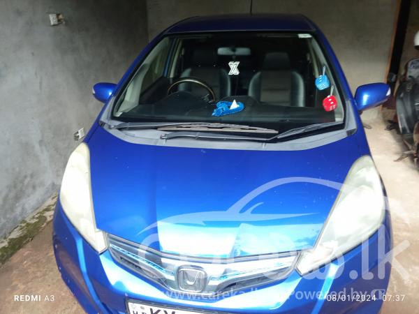 HONDA FIT GP1 2013