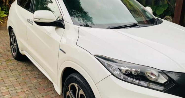 HONDA VEZEL Z 2014