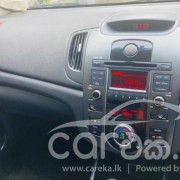 KIA CERATO 2011