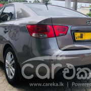 KIA CERATO 2011