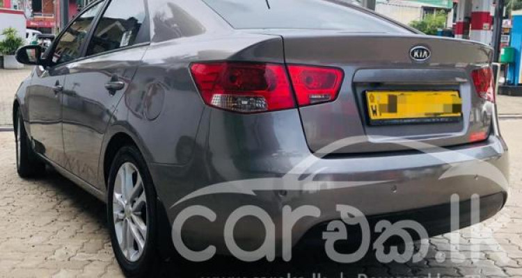 KIA CERATO 2011