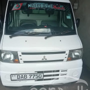 MITSUBISHI BUDDY 2011