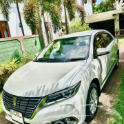 TOYOTA PREMIO 2020