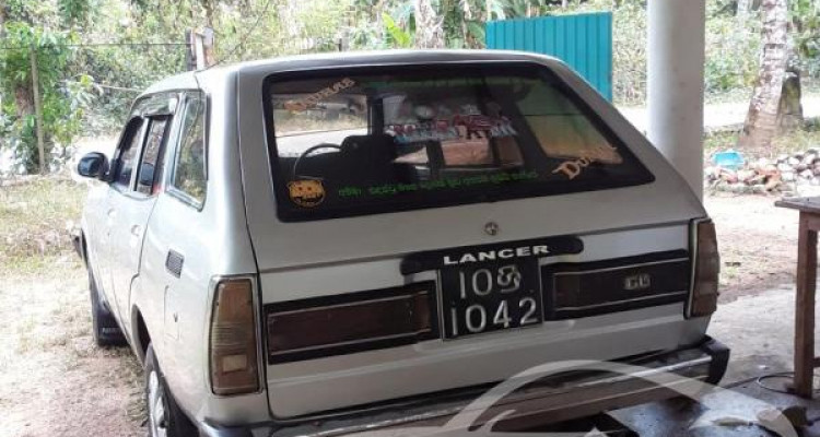 MITSUBISHI LANCER WAGON 1974