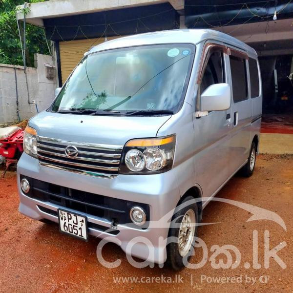 DAIHATSU HIJET 2011