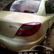 KIA RIO 2002
