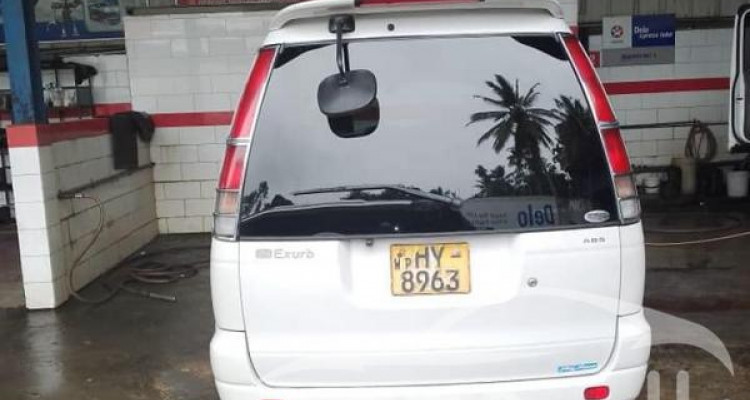 TOYOTA NOAH KR42 1999