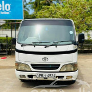 TOYOTA DYNA 2004