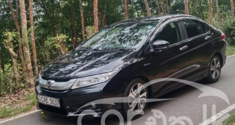 HONDA GRACE 2014
