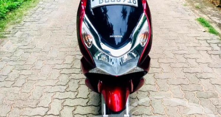 HONDA PCX 2015