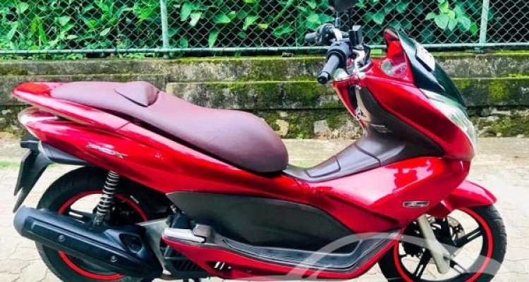 HONDA PCX 2015