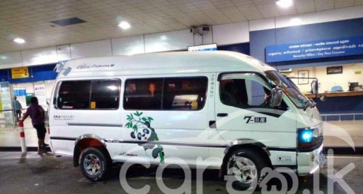 TOYOTA HIACE 1995