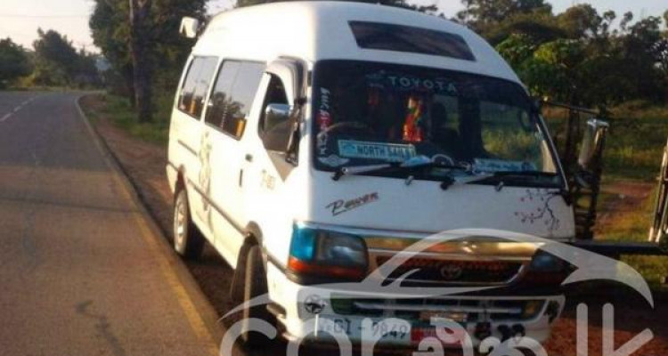 TOYOTA HIACE 1995