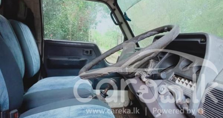 TOYOTA DYNA 1992