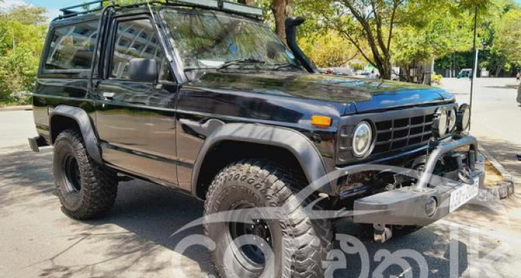 NISSAN PATROL 1985