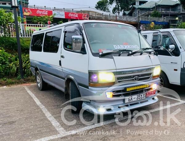TOYOTA DOLPHIN 1998